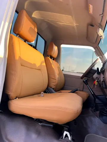 2018 Toyota LAND CRUISER 照片 16