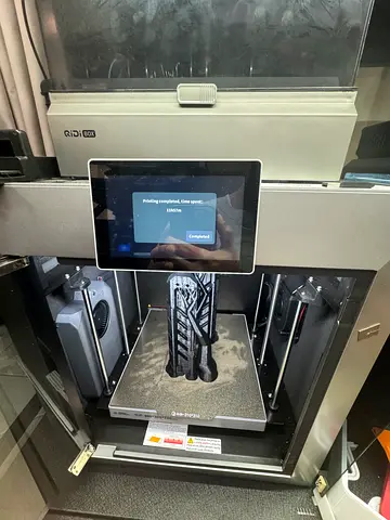 Qidi plus4 slightly used