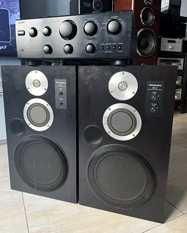 Classic stereo sound system for sale