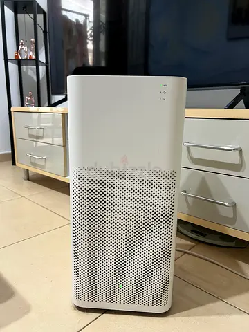 XIAOMI: Air Purifier White (moving out SALE)