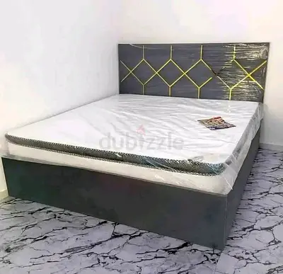 King size 180x200cm Bedframe and 20cm thickness mattress for sale. Free Home Delivery