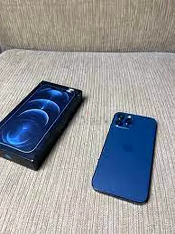 iphone 12 pro 128 GB MINT CONDITION