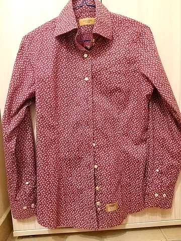 Ladies dark red shirt Sacoor Br