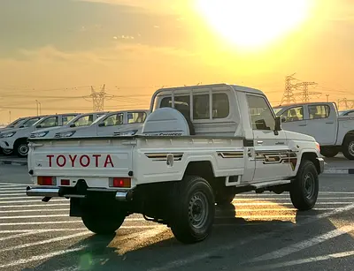 2018 Toyota LAND CRUISER 照片 8
