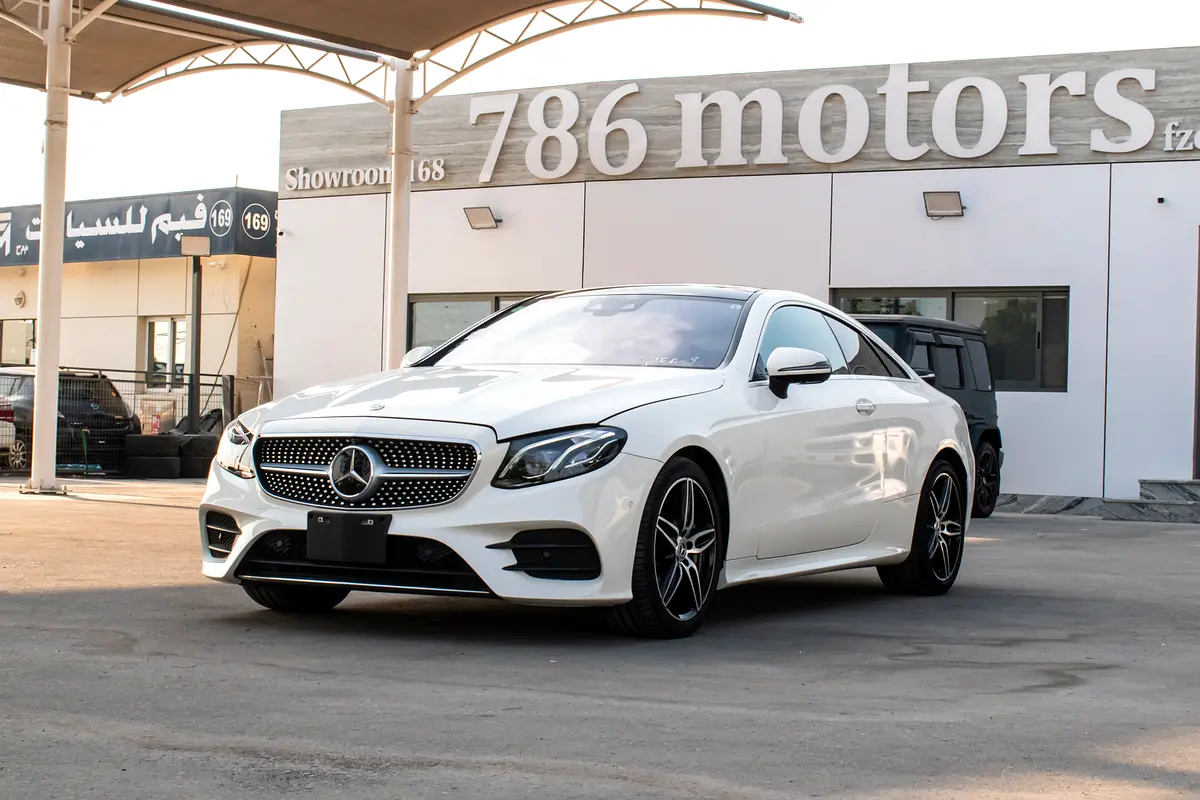 Mercedes-Benz E-Class 2019 — photo 1 of 18