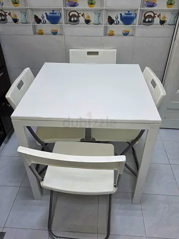 Dinning table