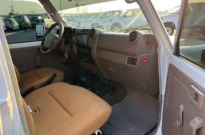 2018 Toyota LAND CRUISER 照片 14