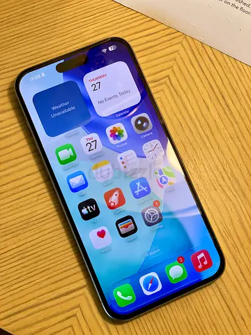 iPhone 15 pro max in Excellent Condition