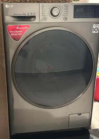 Lg new model direct drive 9 kg latest version washing machine same like new condition for sale