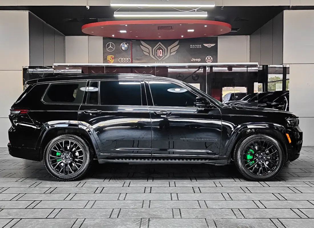 جيب جراند شيروكي 2023