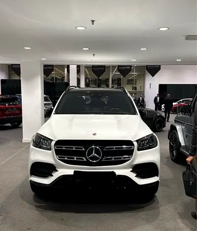 2023 GCC First Owner 18000 KM