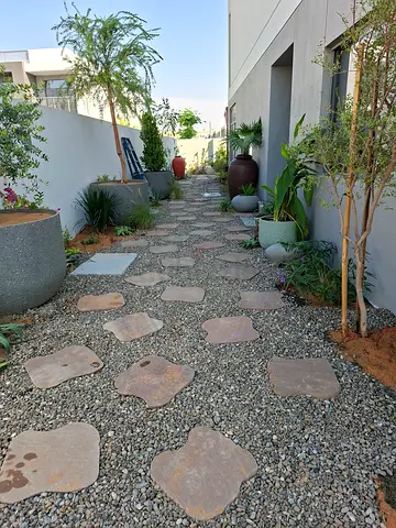 Beautifully Designed Garden Pathway with Natural Stones
