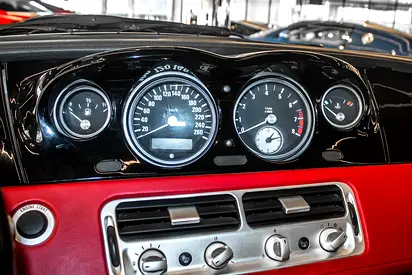 صورة 12 لـ 2002 BMW Z8