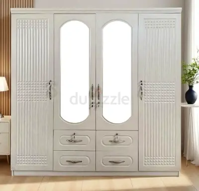 Elegant White Wardrobe with Stylish Mirror Doors