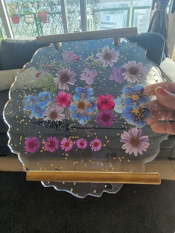 Charming resin real driedFloral Serving Tray