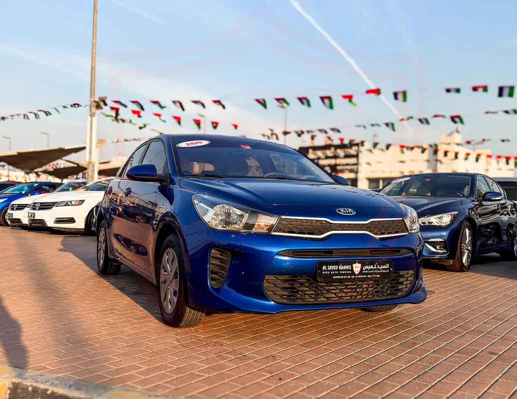 Kia Rio 2020 — photo 1 of 17
