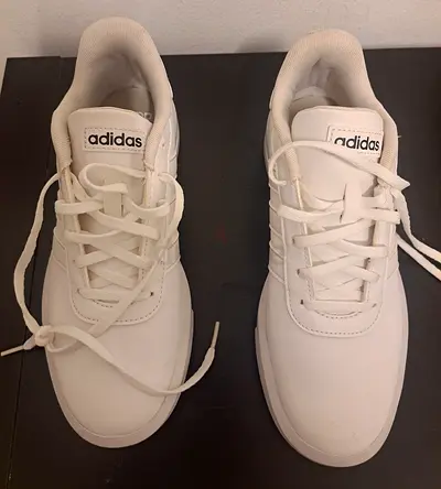 Addidas Women Sneakers