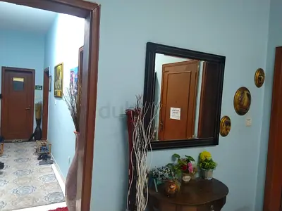 Fully Furnished luxury Bedspace for Executive Bachelors in a family villa with Free Parking solution