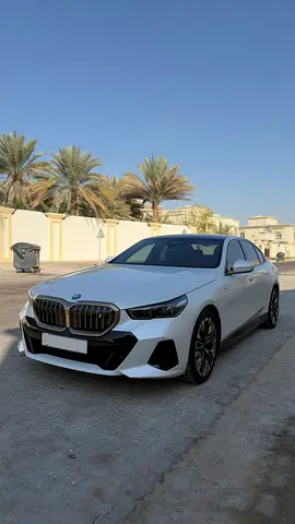 BMW i5 eDrive40 2025 , 6 years Service package