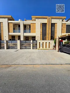 She has a dream villa and a high-end style stay in a luxury villa with two floors and a rooftop in t