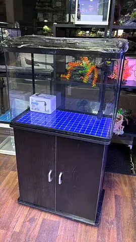 Sturdy Aquarium Tank with Cabinet 60cm for Sale