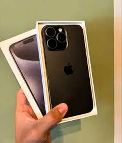 IPHONE 15 PRO MAX 256 GB EXCELLENT CONDITION