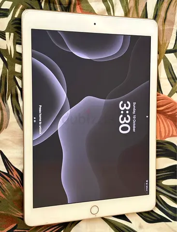 iPad 5th gen — 32GB — WiFi only