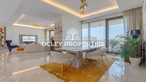 Panoramic Skyline View | Penthouse | VOT