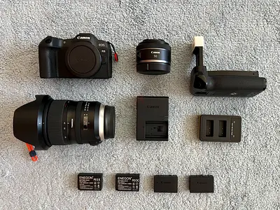 Canon R8 + Tamron 24-70 f/2.8 + RF 50 f/1.8 + Battery Grip + 4 Batteries + 2 chargers