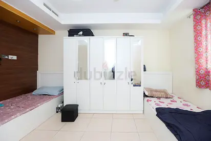 Rooms for Rent in Dubai - Partitions & Bed Spaces | dubizzle Page-72
