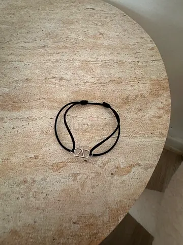 Stylish Black Belt with Silver Buckle