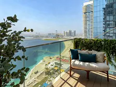 Seafront Living | Fully Upgraded
