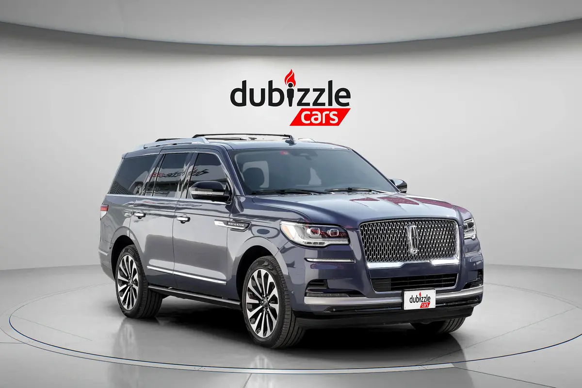 Lincoln Navigator 2022 — photo 1 of 19