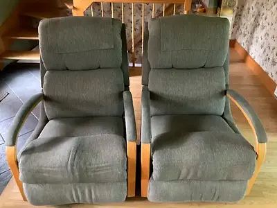 FABRIC ARMCHAIRS