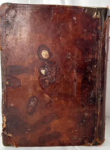 مخطوط ضخم  للقاضي البيضاوي كتب سنة ١٠٨٤ هجريا