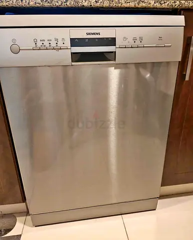 Siemens 3 racks dishwasher same like new condition for sale