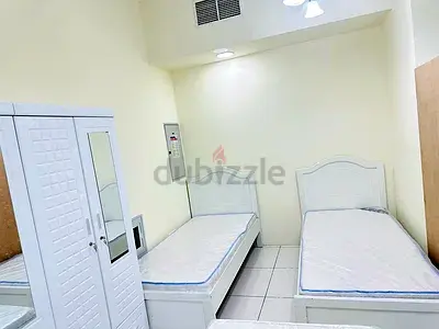 Executive Bed Space Near Gardens Metro 1  Food Street