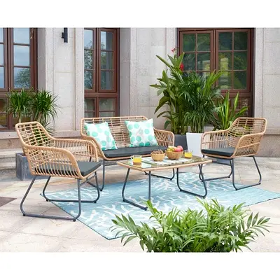 Stylish Rattan Outdoor Lounge Set for Relaxation