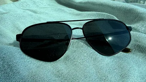 New Emporio Armani Aviator Sunglasses w/ Original Case  Cloth