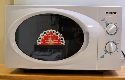 Nikai Microwave Oven - Budget oven with basic features