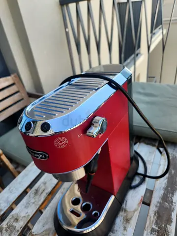DeLonghi red espresso machine