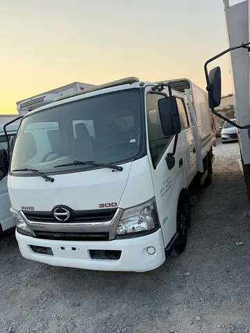 Hino Double Cabin Pick UP with Box 2014 Model Accident Free Excellent Condition