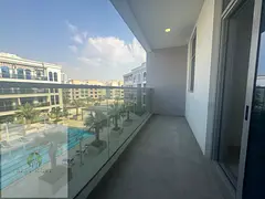 POOL VIEW||STORE AND LAUNDRY||SPACIOUS