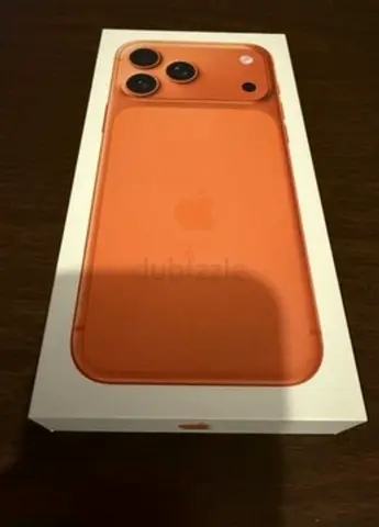 Brand New Apple iPhone 17 pro max in Stunning Orange Color sealed box 256 E sim