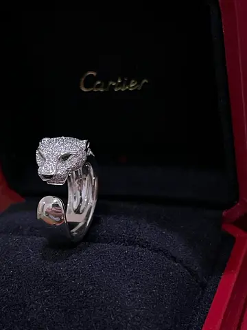 PANTHÈRE DE CARTIER RING, MEDIUM MODEL