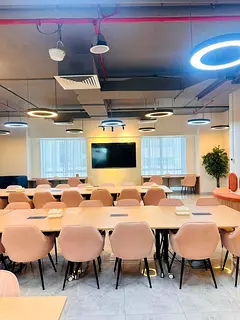 Elegant Coworking Environment | Fast Connectivity | Dedicated Admin &amp; Maintenance Services