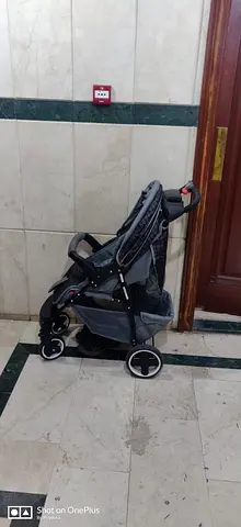 Lightweight and Convenient Stroller for Easy Travel