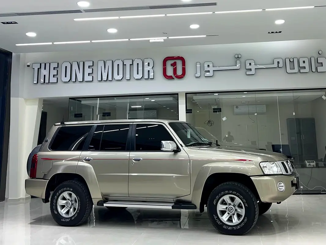 Nissan Patrol Safari 2024 — photo 1 of 18