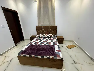Elegant and Comfortable Stylish Queen Size  Bed