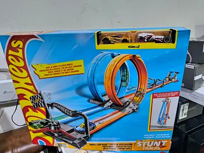 Hot Wheels Stunt Track Set for Epic Racing Fun